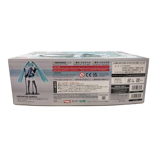 フレームアームズ 1/100 フレームアーティスト 初音ミク VOCALOID(ボーカロイド) プラモデル(FA129) プラモデル