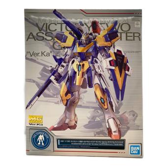 BANDAI (バンダイ) MG1/100 ガンダムベース限定 V2アサルトバスターガンダム ガンプラ Ver.Ka(チタニウムフィニッシュ)