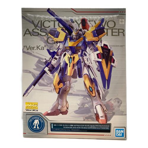 BANDAI (バンダイ) MG1/100 ガンダムベース限定 V2アサルトバスターガンダム ガンプラ Ver.Ka(チタニウムフィニッシュ)