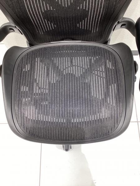 【取りに来られる方限定！！】アーロンチェア Herman Miller AE113AWB-0001 Herman Miller (ハーマンミラー) アーロンチェア ブラック 1人掛け