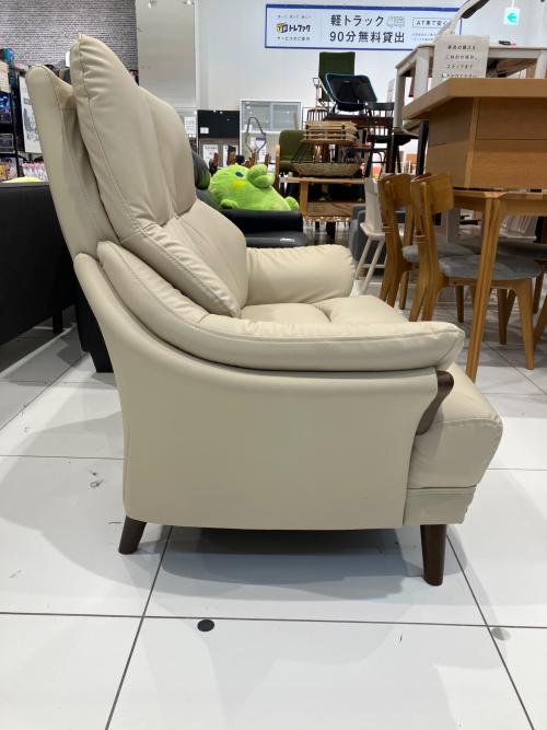 ニトリ 2人掛けソファー ベージュ 合皮 コウテイ3 129㎝