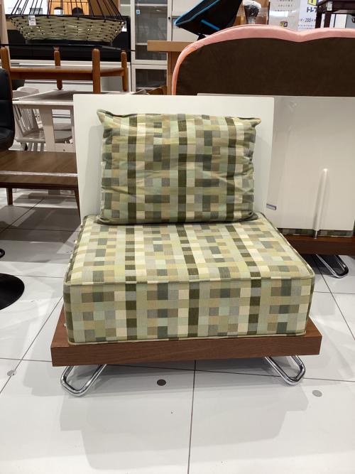 Steelcase (スチルケース) 1人掛けソファー グリーン×アイボリー CVSLKIT ファブリック