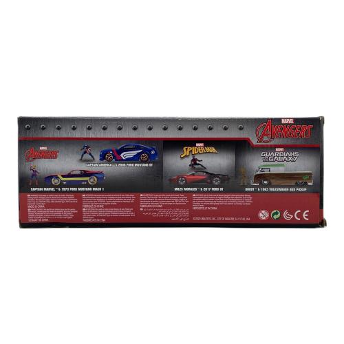 JADA (ジェイダ) ダイキャストカー CAPTAIN AMERICA＆2006FORD MUSTANG GT