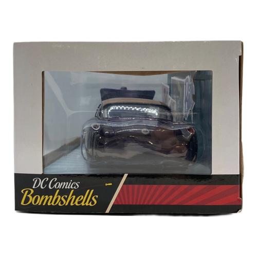 METAL DIE CAST ダイキャストカー BATGIRL&1957CHEVY CORVETTE