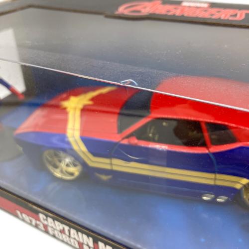JADA (ジェイダ) ダイキャストカー CAPTAIN MARVEL&1973FORD MUSTANG MACH1