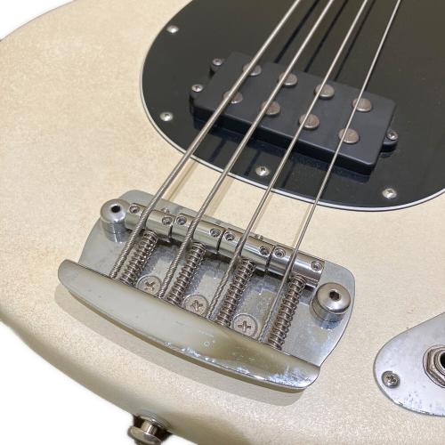 Musicman (ミュージックマン) S.U.B. Series エレキベース X02