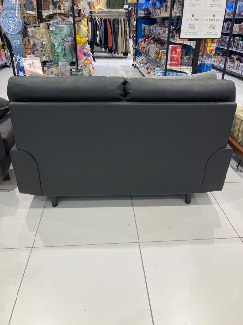 ニトリ 2人掛けソファー ブラック 合皮