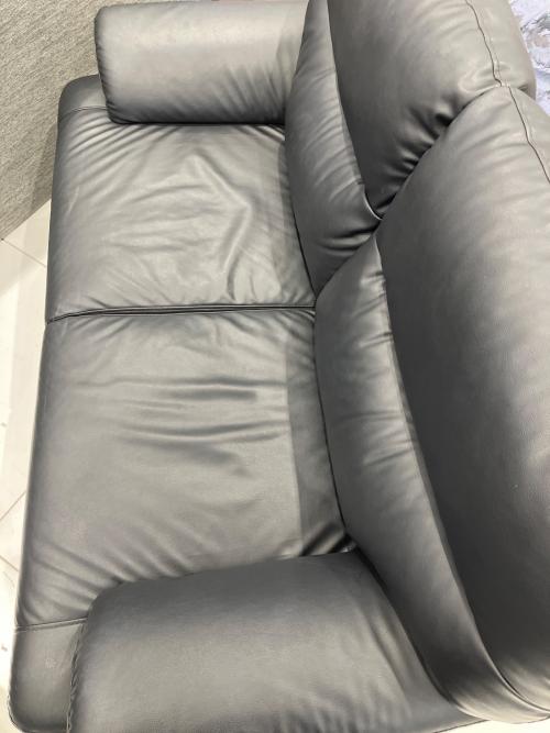 ニトリ 2人掛けソファー ブラック 合皮