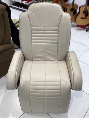 タカラベルモント リクライニングチェアー 非電動 現状販売 アイボリー 快適美顔