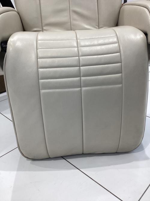 タカラベルモント リクライニングチェアー 非電動 現状販売 アイボリー 快適美顔