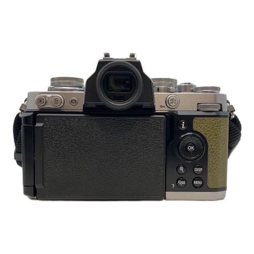 Nikon (ニコン) ミラーレス一眼カメラ N2016 レトロ調APS-Cミラーレスカメラ Zfc レンズキット DX16-50