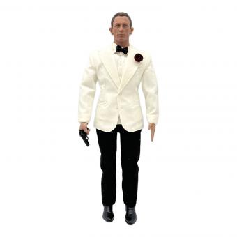 007 (ダブルオーセブン) ジェームズ・ボンド アクションフィギュア ダニエル・クレイグ ヨゴレ有 約30cm ※現状販売