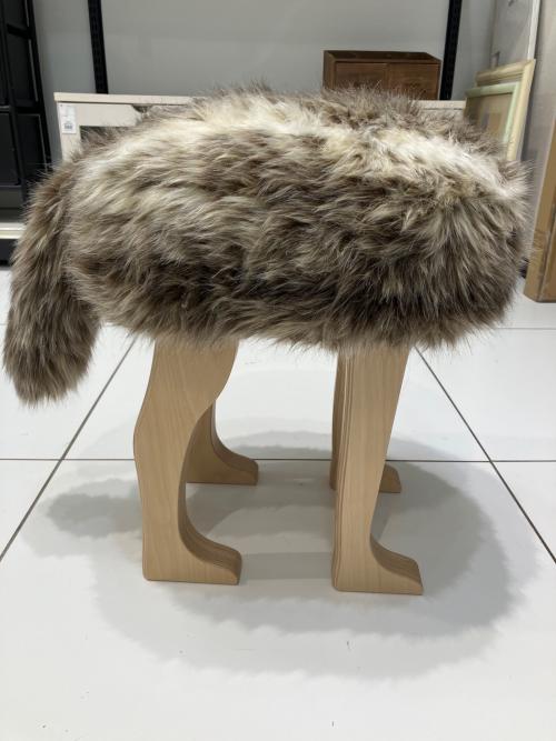 匠工芸 (タクミコウゲイ) アニマルスツール コヨーテブラウン