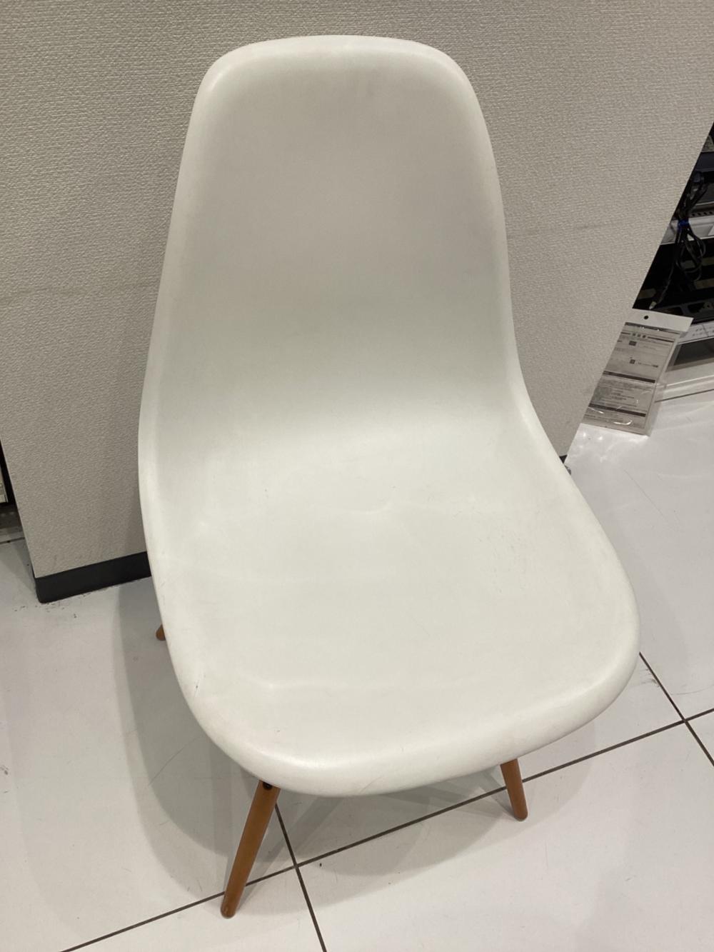 Vitra (ヴィトラ) イームズプラスチックシェルサイドチェア ホワイト
