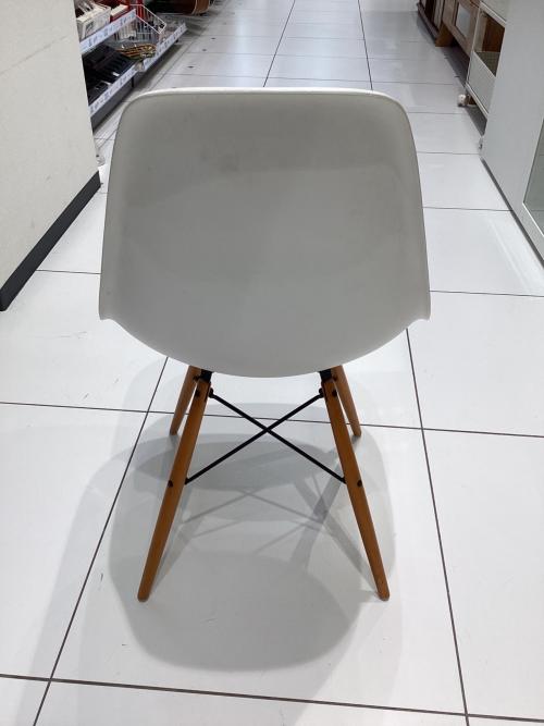Vitra (ヴィトラ) イームズプラスチックシェルサイドチェア ホワイト