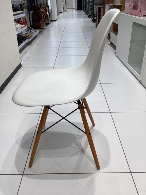 Vitra (ヴィトラ) イームズプラスチックシェルサイドチェア ホワイト