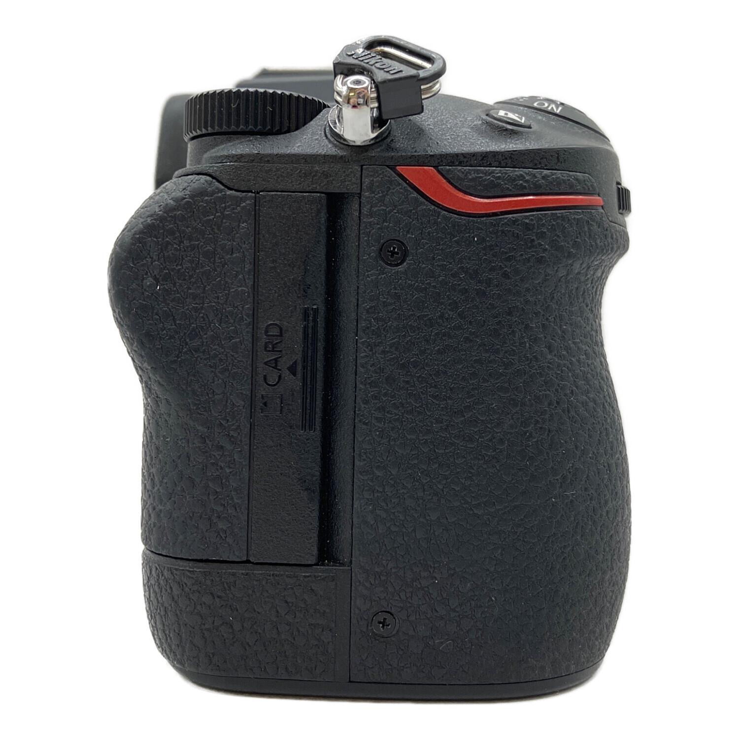 Nikon (ニコン) ミラーレス一眼カメラ Z5｜トレファクONLINE
