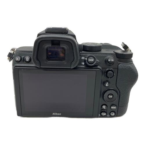 Nikon (ニコン) ミラーレス一眼カメラ Z5