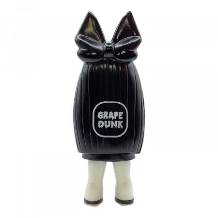 GRAPE BRAIN (グレイプブレイン) 手の目少女 にぎるちゃん ソフビ