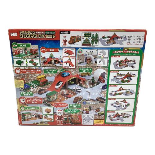 TAKARA TOMY (タカラトミー) トミカ トミカタウンクリスマスDXセット サンタクロース・トナカイバス付