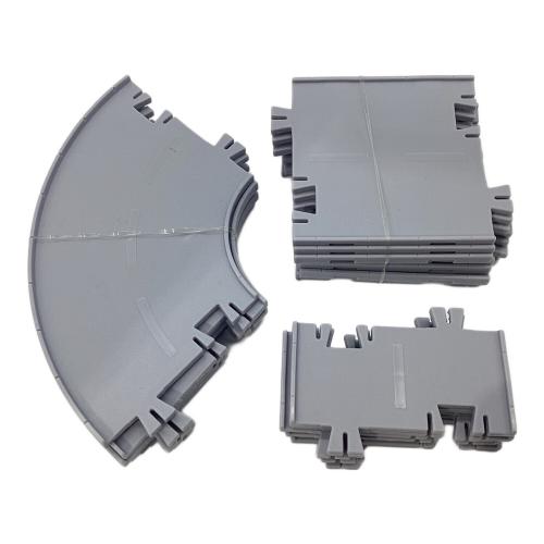 TAKARA TOMY (タカラトミー) トミカ トミカタウンクリスマスDXセット サンタクロース・トナカイバス付