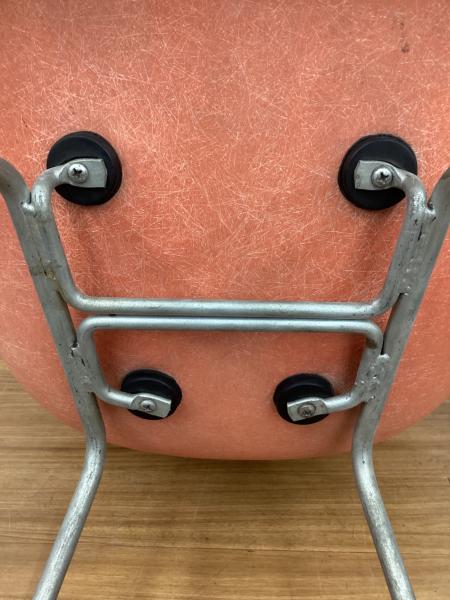 Herman Miller (ハーマンミラー) アームシェルチェア 4レッグベース