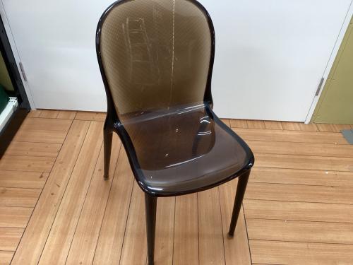 Kartell (カルテル) ダイニングチェアー ブラウン PATRICK JOUIN 1人掛け THALYA