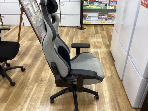 CORSAIR (コルセア) ゲーミングチェア グレー×ブラック 1人掛け T3 RUSH