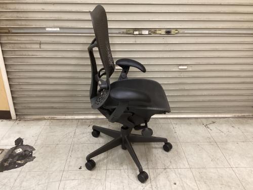 Herman Miller (ハーマンミラー) オフィスチェア ブラック ミラチェア 2009年 @ 1人掛け MR113AAM
