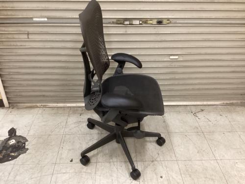 Herman Miller (ハーマンミラー) オフィスチェア ブラック ミラチェア 2009年 @ 1人掛け MR113AAM