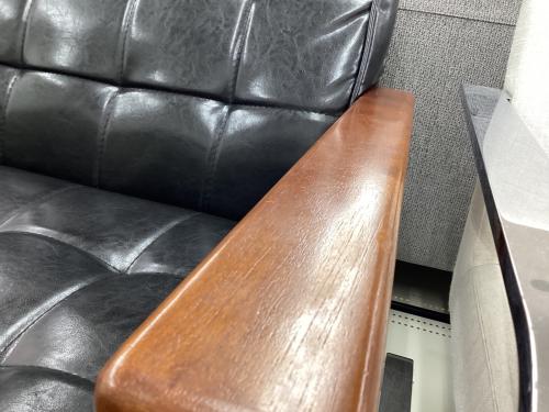 萩原 (ハギハラ) 2人掛けソファー ブラック×ナチュラル 2人掛け 2P-BK