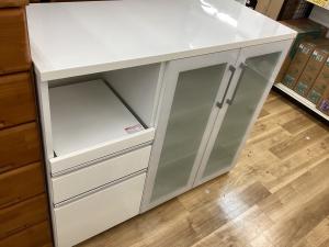 ニトリ キッチンカウンター ホワイト ポスティア