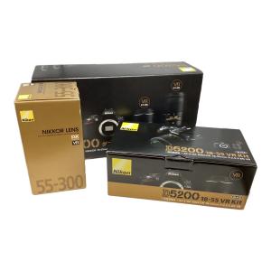 Nikon (ニコン) デジタル一眼レフカメラ D5200