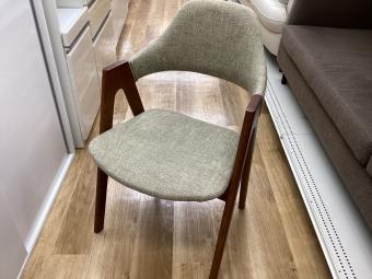 株式会社プラス リプロダクトチェア グレー×ブラウン