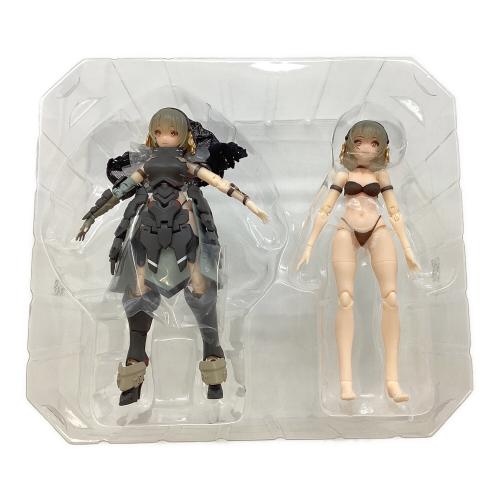 正面装甲少女 ビクトリア フィギュア