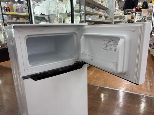Hisense (ハイセンス) 2ドア冷蔵庫 HR-B95A 2018年製 93L
