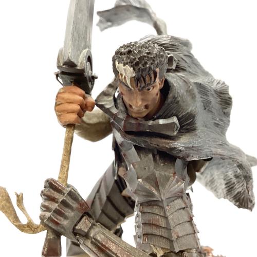 ART OF WAR (アートオブウォー) BERSERK Guts Berserk 限定版フィギュア シリアル番号:0188 破損有 @