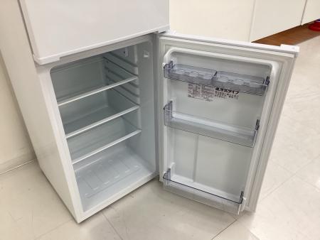 Abitelax (アビテラックス) 2ドア冷蔵庫 AR-131 2023年製 冷蔵室の