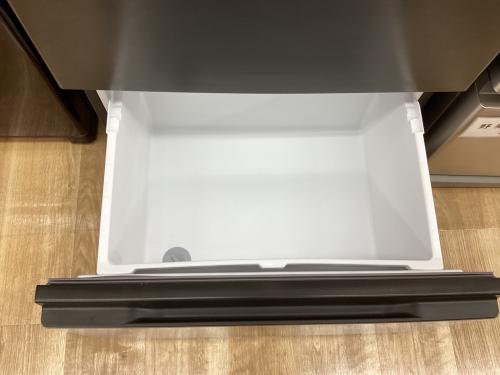 AQUA (アクア) 3ドア冷蔵庫 AQR-26R 2024年製 262L