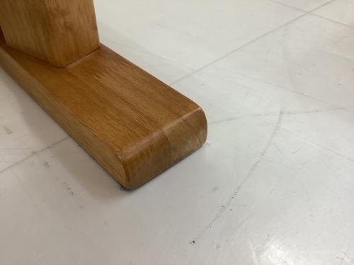 松田家具 (マツダカグ) ベンチダイニング3点セット 252 テーブル：1800㎜ ベンチ：1600㎜ ナチュラル×グレー 白王