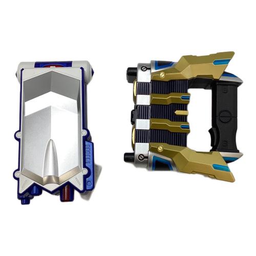 仮面ライダーキバ (カメンライダーキバ) CSMイクサベルト＆イクサライザー 仮面ライダー 開封品