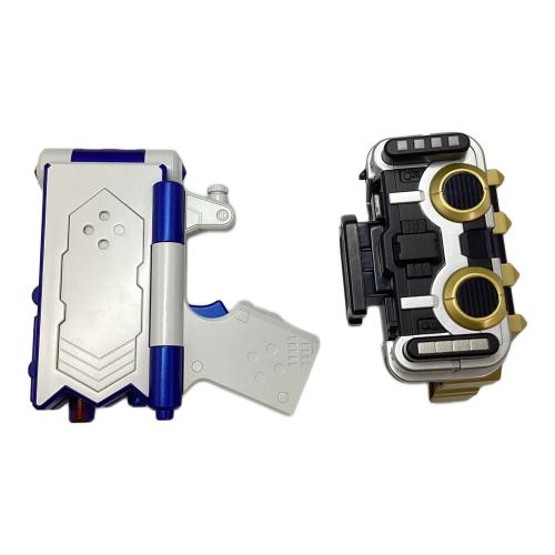 仮面ライダーキバ (カメンライダーキバ) CSMイクサベルト＆イクサライザー 仮面ライダー 開封品