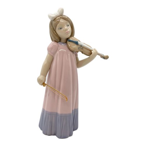 LLADRO (リヤドロ) アンティーク小物 バイオリンと少女 1034