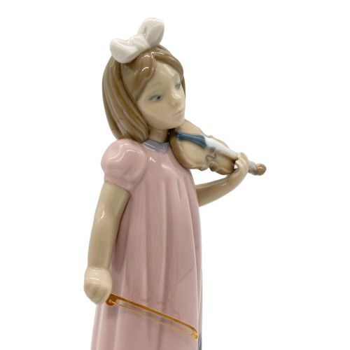 LLADRO (リヤドロ) アンティーク小物 バイオリンと少女 1034