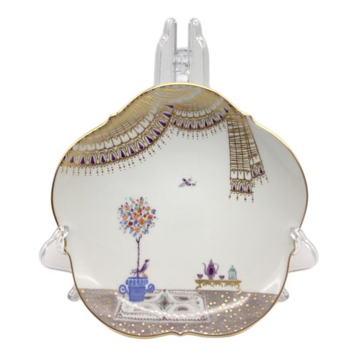 Meissen (マイセン) カップ&ソーサー .. 680710 23633/10 裏 金彩 アラビアンナイト