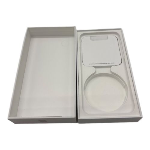 Apple (アップル) iPhone SE(第3世代) ケーブル欠品 MMYG3J/A サインアウト確認済 355486597949413 ○ SIM FREE 128GB バッテリー:Bランク(85%) 程度:Bランク iOS 未初期化