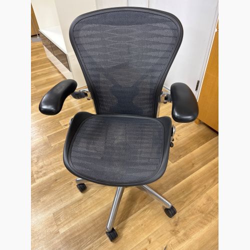 Herman Miller (ハーマンミラー) ワークチェアー ブラック 236 AE113AFB アーロンチェア ポスチャーフィット