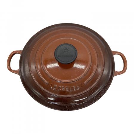 LE CREUSET (ルクルーゼ) 両手鍋 ブラウン 24cm｜トレファクONLINE