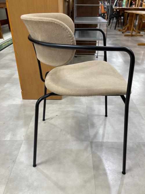 Work Plus ダイニングチェアー ベージュ×ブラック ファブリック HOAKA CHAAIR