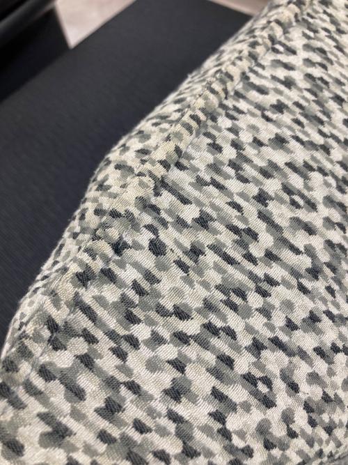 ligne roset (リーンロゼ) 2人掛けソファ ブラック×グレー 背クッション2個付 ファブリック ROSETPRADO Christian Werner